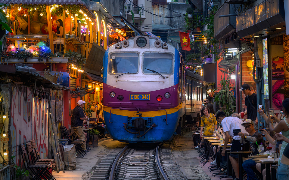Train street Hanoi